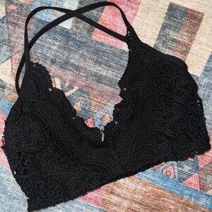 🌈5/$25🌈 NWOT Black Lace bralette